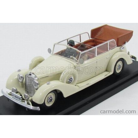 RIO MODELS MERCEDES BENZ 770K CABRIOLET 1938 WITH FIGURES EVA BRAUN AND SS GUARD - HITLER'S WIFE