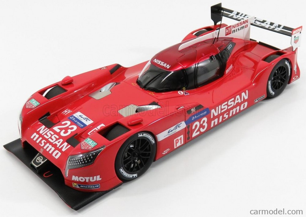 AUTOart NISSAN GT-R LM NISMO TEAM NISSAN MOTORSPORT N 23 24h