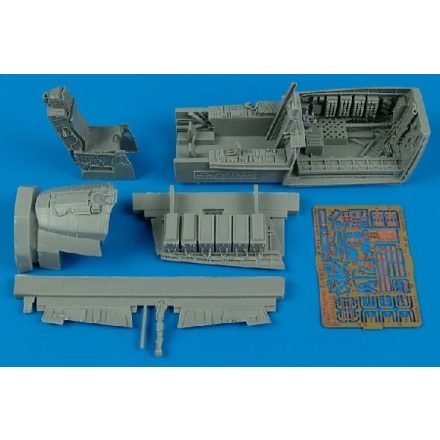 Aires McDonnell F-15C Eagle late version cockpit set (Hasegawa)