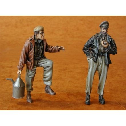 CMK 2 x German (WWII) Loco crew figures WWII