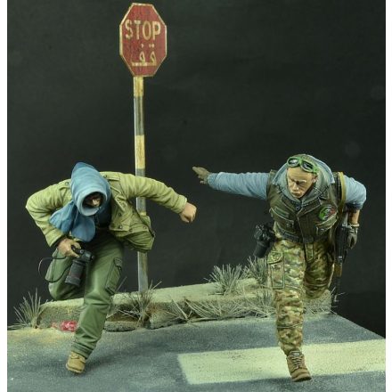 D-DAY miniature studio "On the run" - The War Correspondent Set, Modern Times