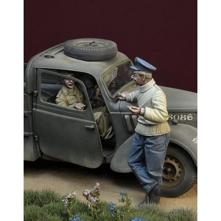 D-DAY miniature studio "War Flirtation" Battle of Britain 1940 3 figures set