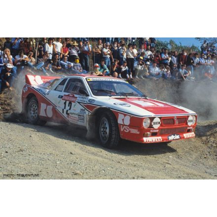 Hasegawa  Lancia 037 Rally "1983 Sanremo Rally" makett