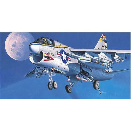 Hasegawa A-7A Corsair II makett