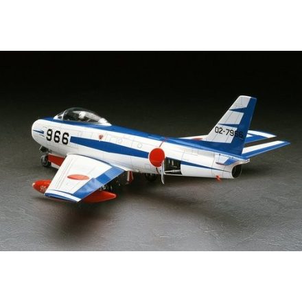 Hasegawa F-86F-40 Blue Impulse makett