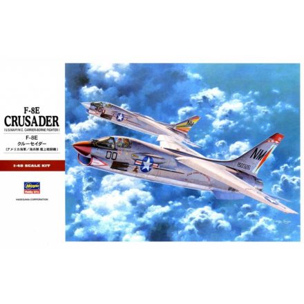 Hasegawa Vought F-8E Crusader makett