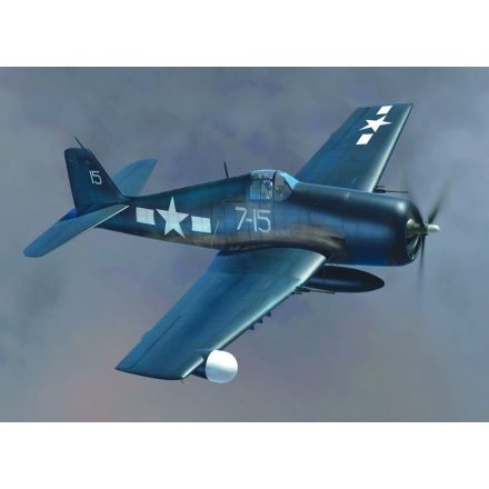 Hobby Boss F6F-5N Hellcat makett