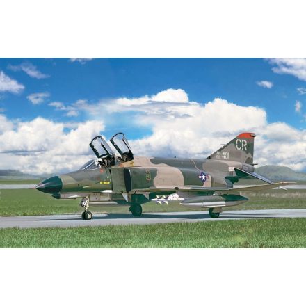 Italeri F-4E Phantom II makett