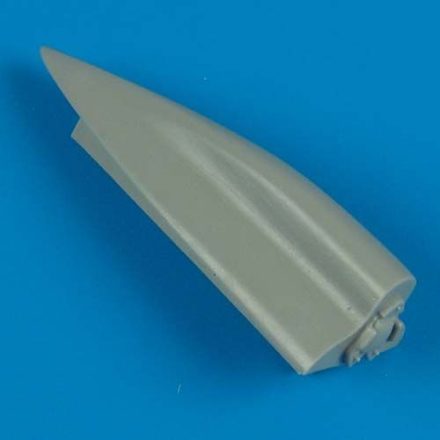 Quickboost Reggiane Re.2002 Ariete correct fuselage spine (Italeri)