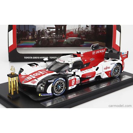 SPARK MODEL TOYOTAGR010 3.5L TURBO HYBRID V6 TEAM TOYOTA GAZOO RACING N 8 WINNER 24h LE MANS 2022 WITH TROPHY SEBASTIEN BUEMI - BRENDON HARTLEY - RYO HIRAKAWA